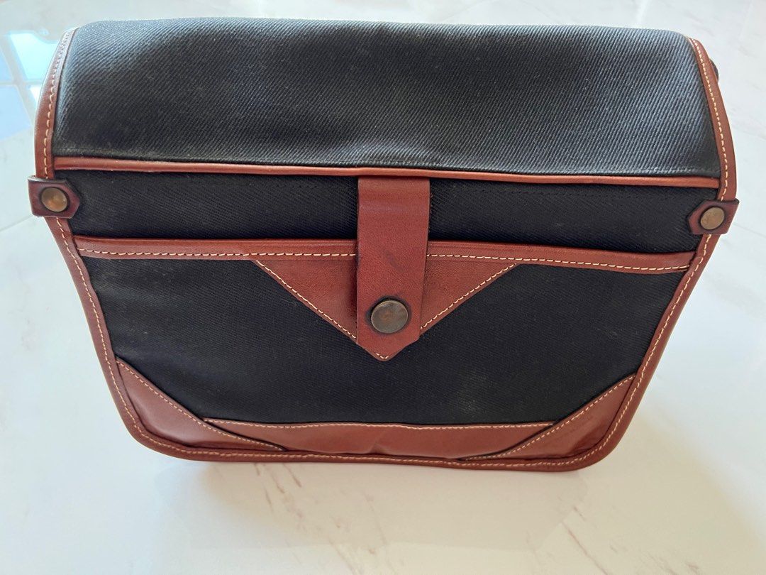 Fogg luxury camera bag, Photography, Photography Accessories, Camera