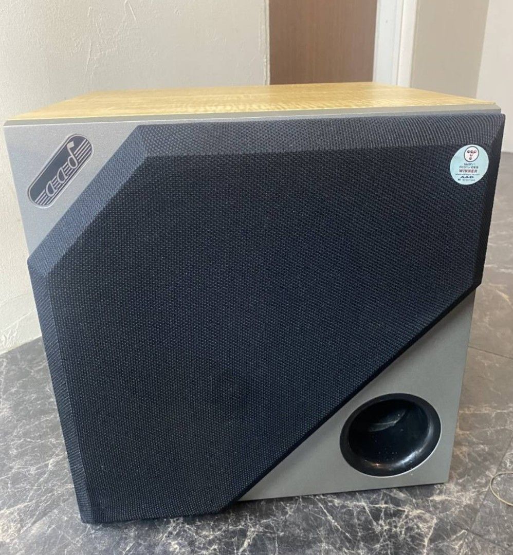 Small shop footprint subwoofer