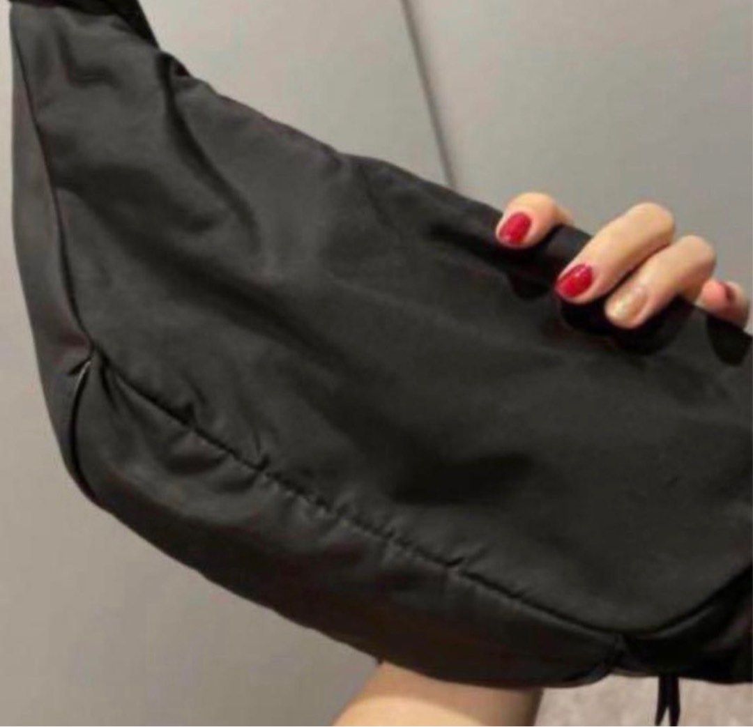 Givenchy 4g bum bag in nylon sales