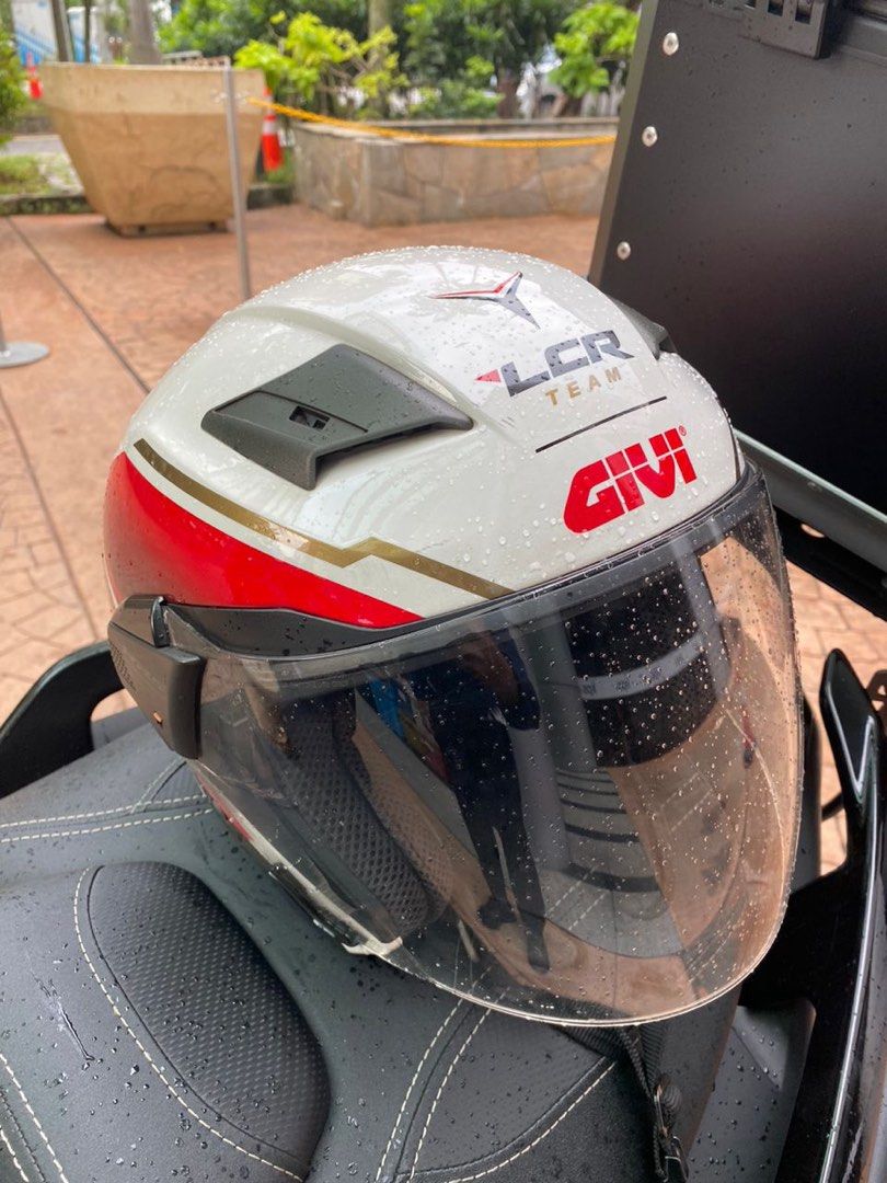 Givi Helmet LCR Team Motorbikes on Carousell
