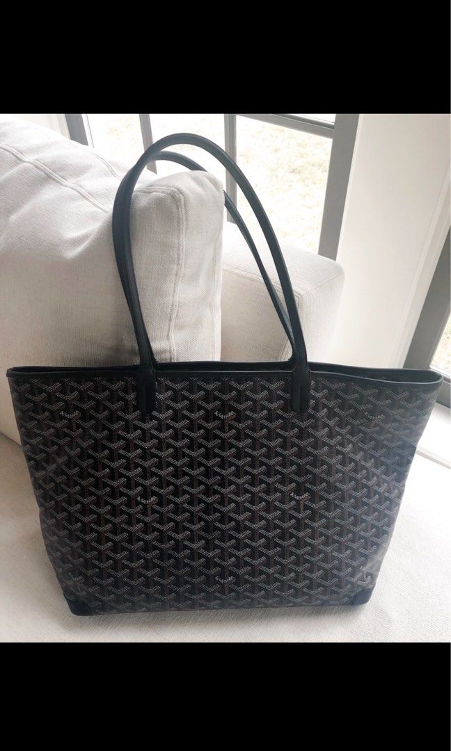 Goyard Artois MM BN Green, Luxury, Bags & Wallets on Carousell