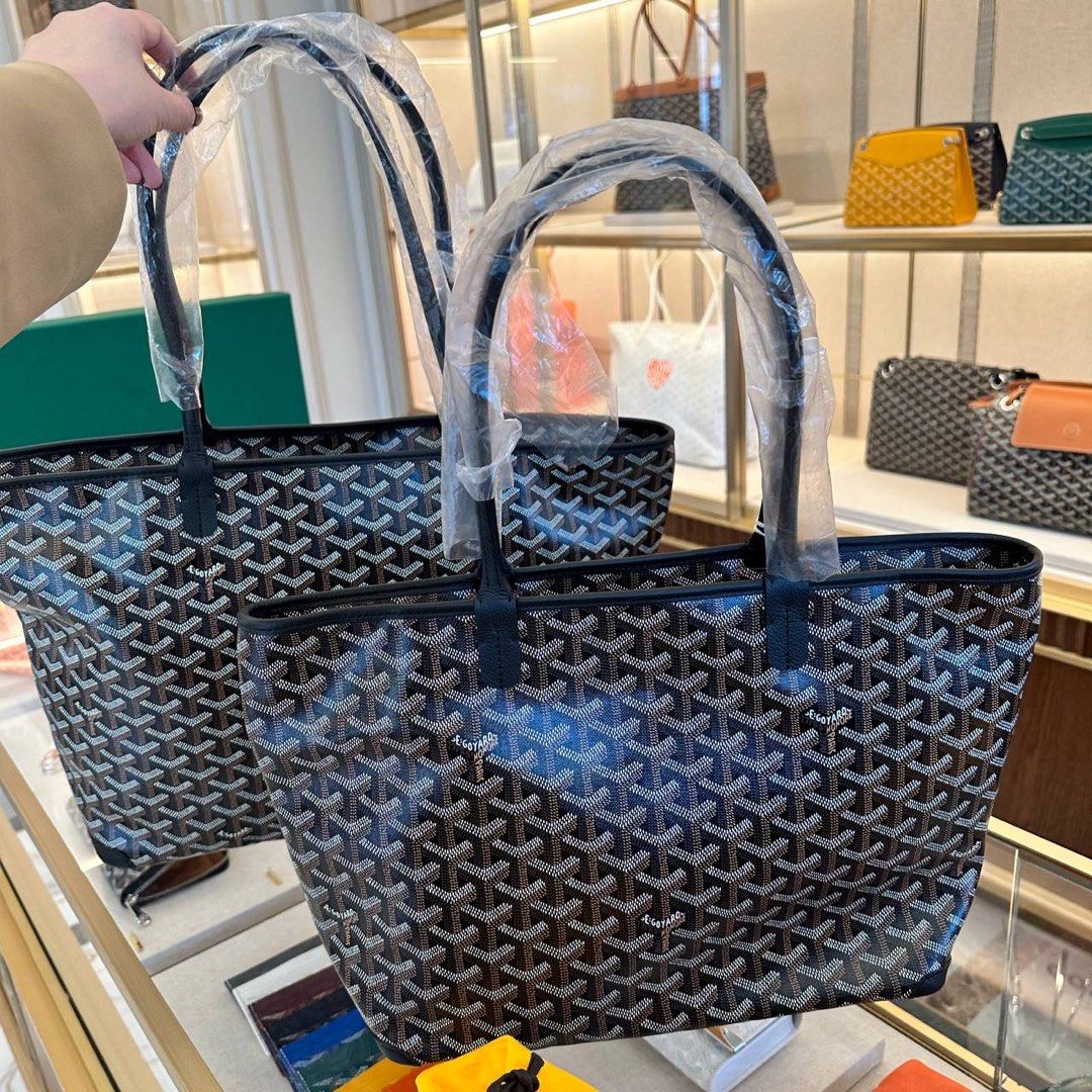 Goyard Pm size, Luxury, Bags & Wallets on Carousell