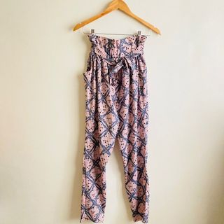 BOTTOMS (shorts, skirts & pants) Collection item 2