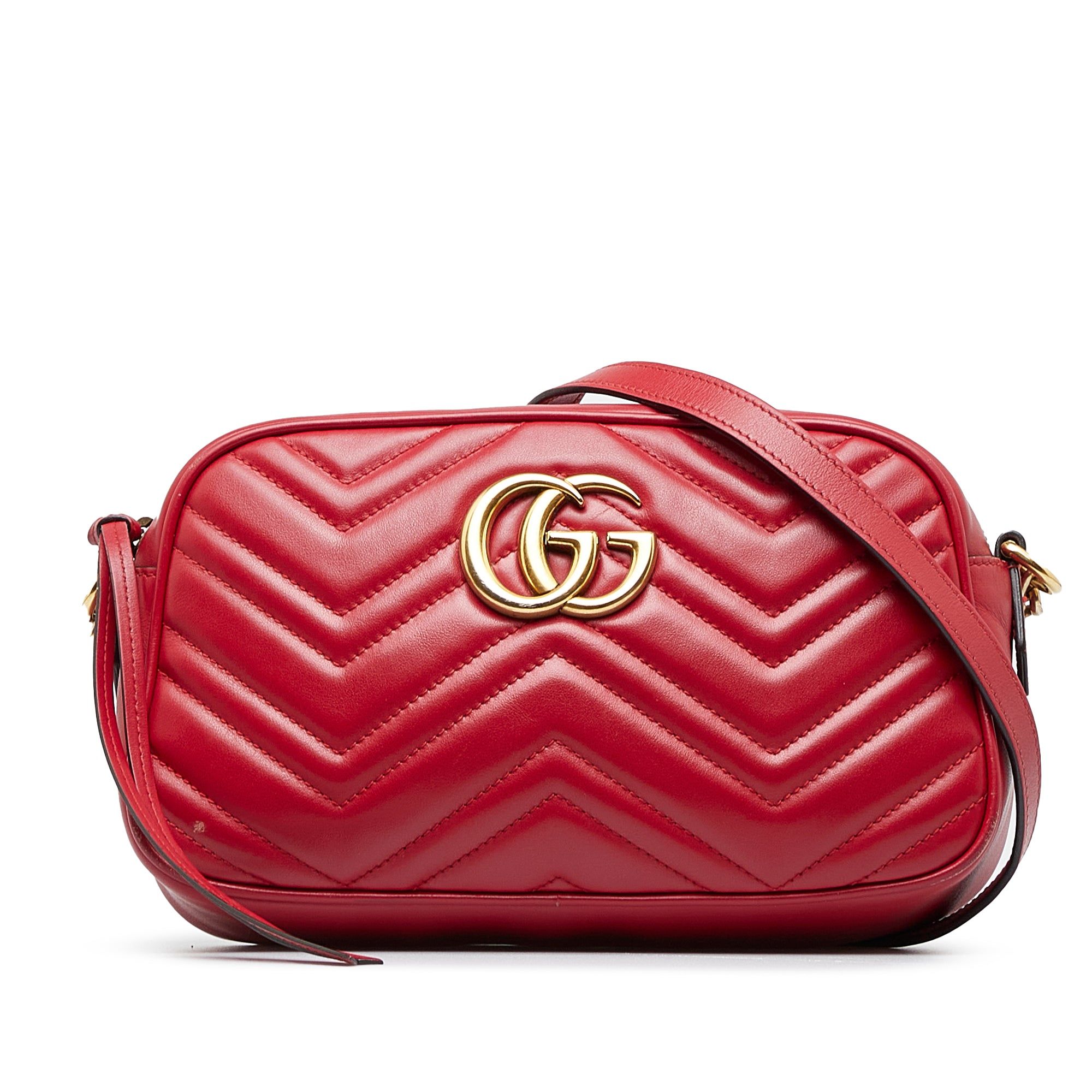 Gucci Marmont Bag Red Velvet Matelasse GG, Luxury, Bags & Wallets on  Carousell