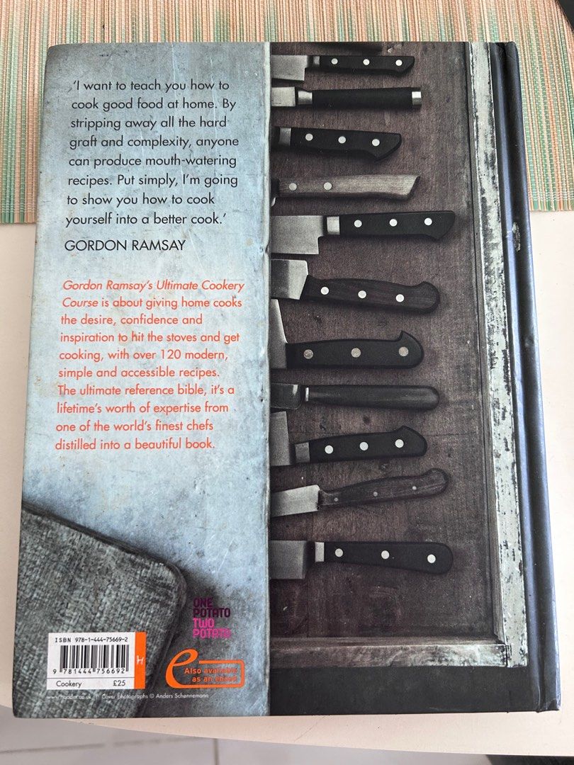 (Hardcover) Gordon Ramsay's Ultimate Cookery Course, Hobbies & Toys ...