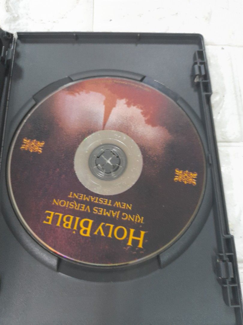 Holy Bible Dvd 2 cd Collections (Category: Religion Books) located in Pasay City. Submitted by ayin3 (Listing ID 1254925888, Image 3). Description: item is in excellent condition 2 cd collection mint pm for orders.