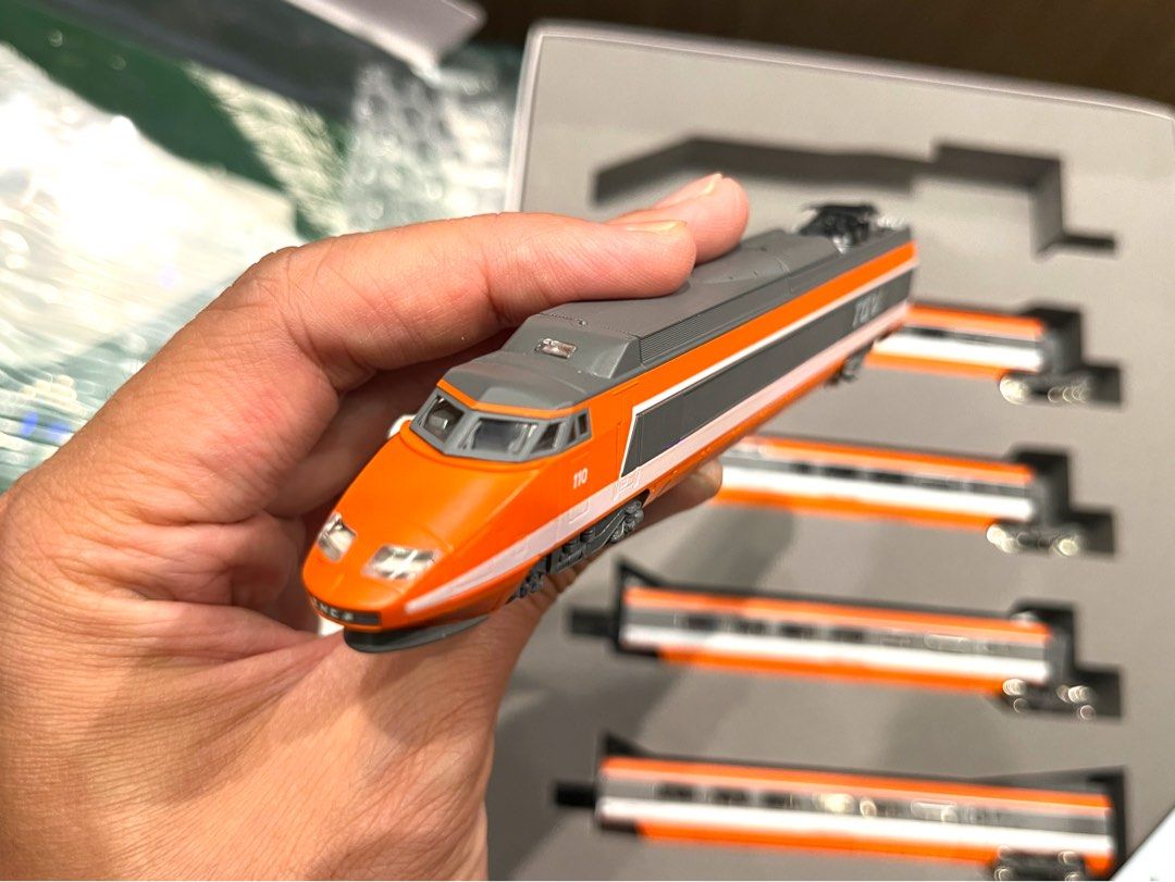 KATO TGV 10-091 基本6両＋増結4両 - 鉄道模型