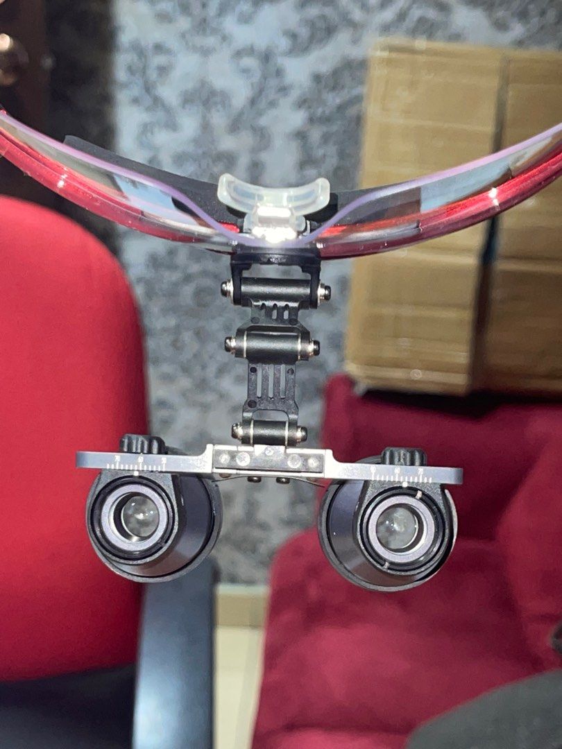 KEELER DENTAL LOUPE, Everything Else, Others on Carousell