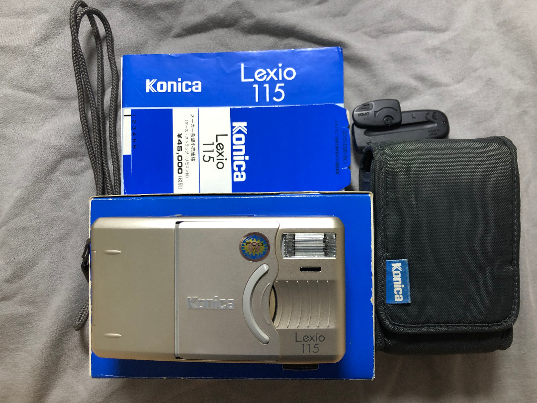 Sale $1050 近全新 原盒full set Konica Lexio 115 Camera 傻瓜機/菲林相機 Point and ...