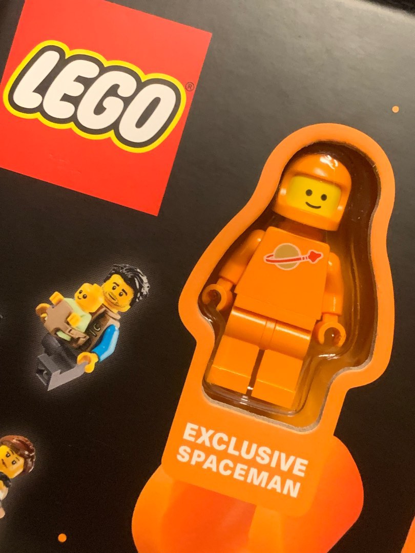 Lego orange classic spaceman outlet