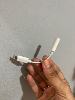 Lightning to Headphone Jack iPhone Adapter