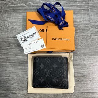 LOUIS VUITTON M61695 MULTIPLE WALLET MONOGRAM ECLIPSE WALLET, Luxury, Bags  & Wallets on Carousell