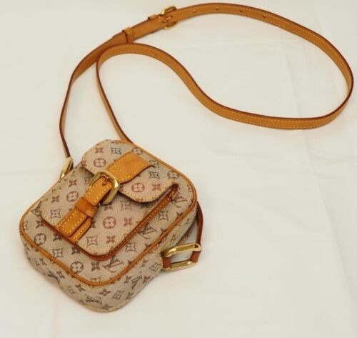 LOUIS VUITTON Vintage Mini Lin Juliette MM Crossbody Bag - A Retro