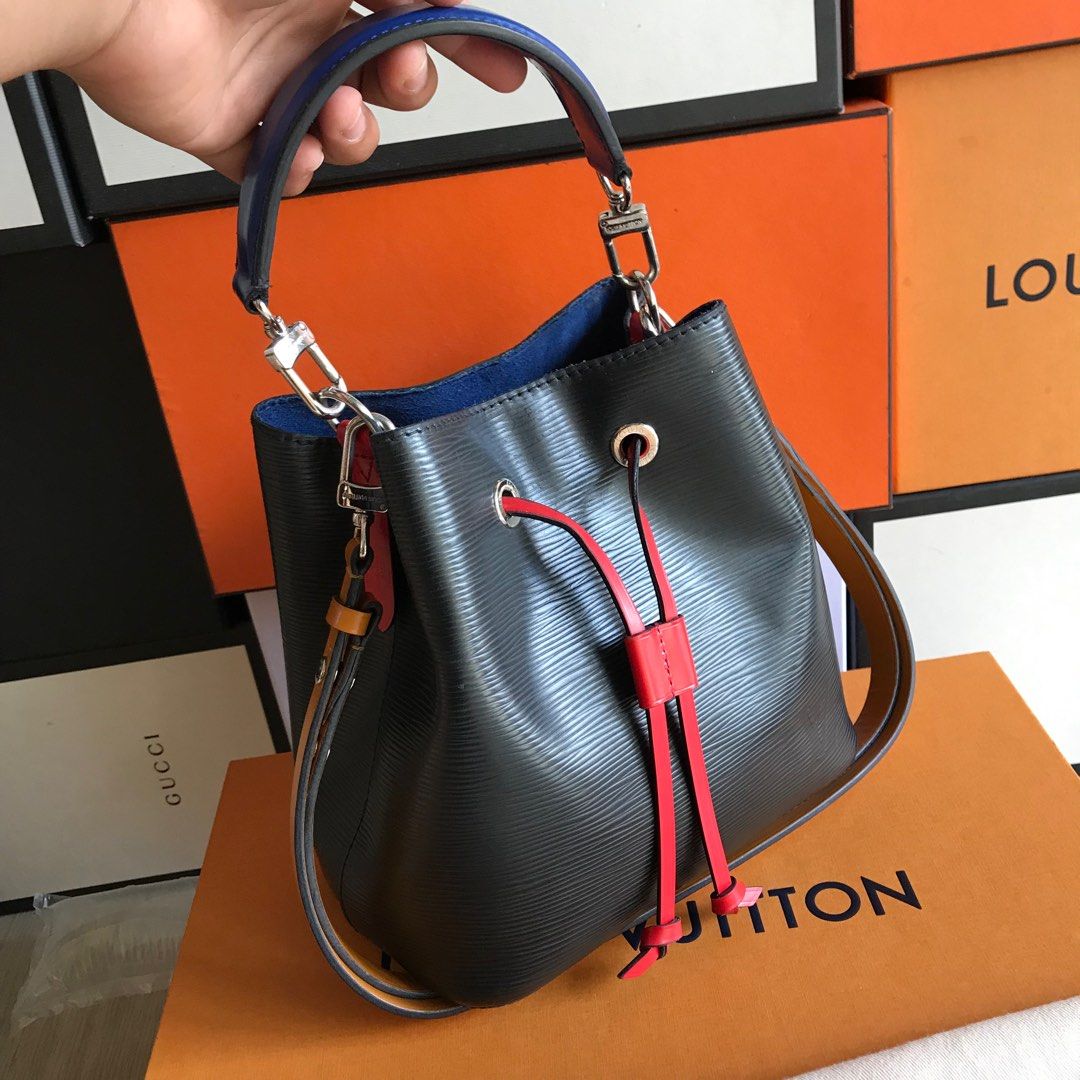 Louis Vuitton LV NeoNoe BB Brown Epi, Luxury, Bags & Wallets on Carousell