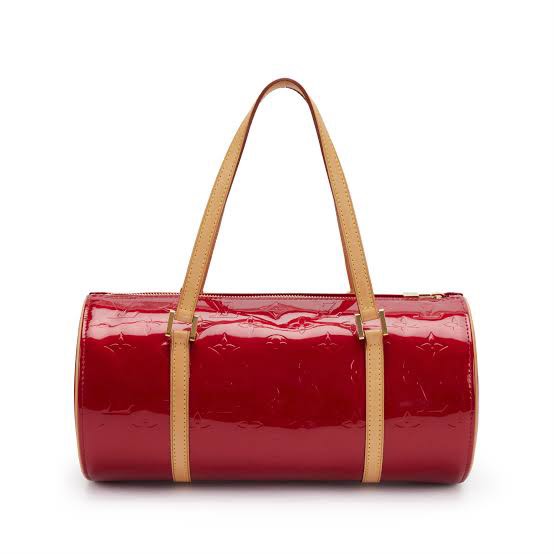 Louis Vuitton Vernis Malibu Street Shoulder Bag, Luxury, Bags & Wallets on  Carousell