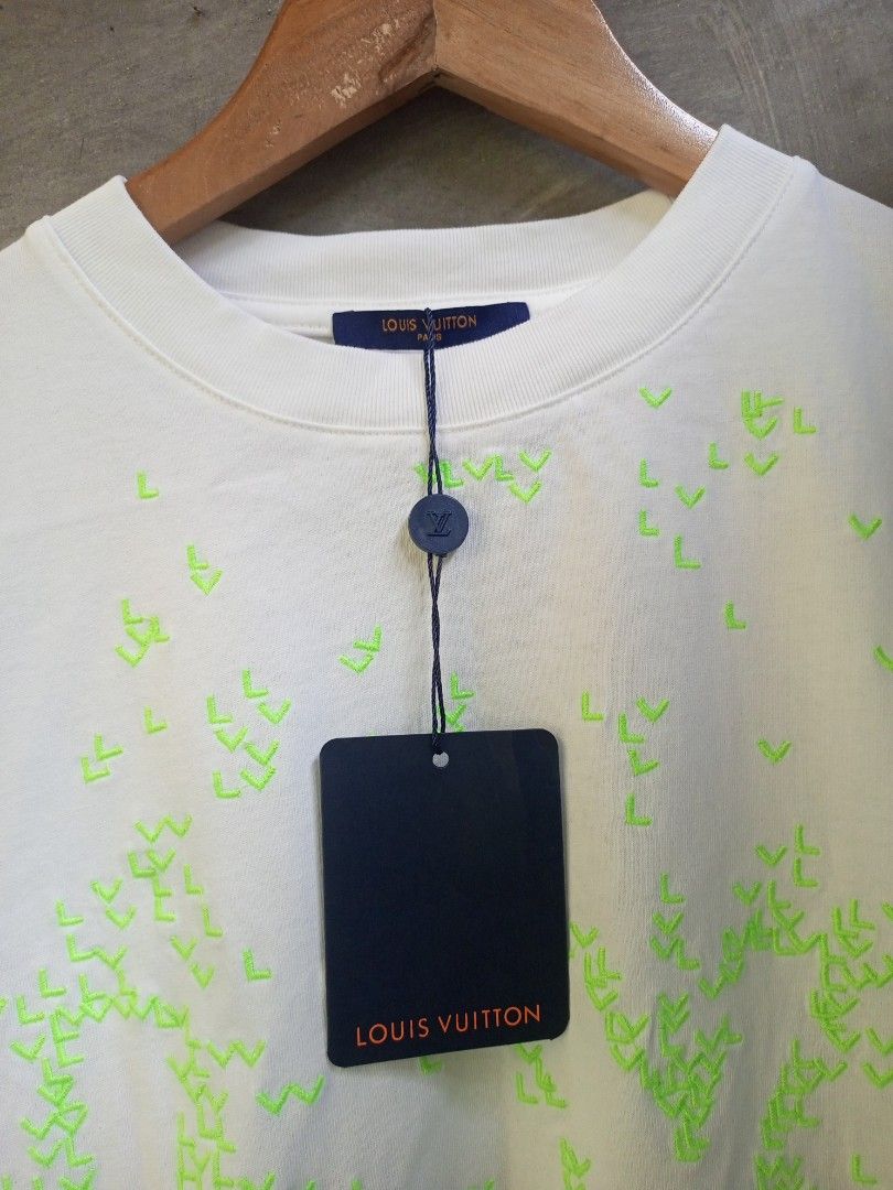 Louis Vuitton LV Spread Embroidery T-Shirt Milk White/Green for Men