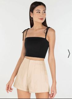 (Category: ) located in . Submitted by sellingxinclothes (Listing ID 1254975317, Image 1). Description: .