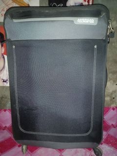 Luggage ( American Tourister)