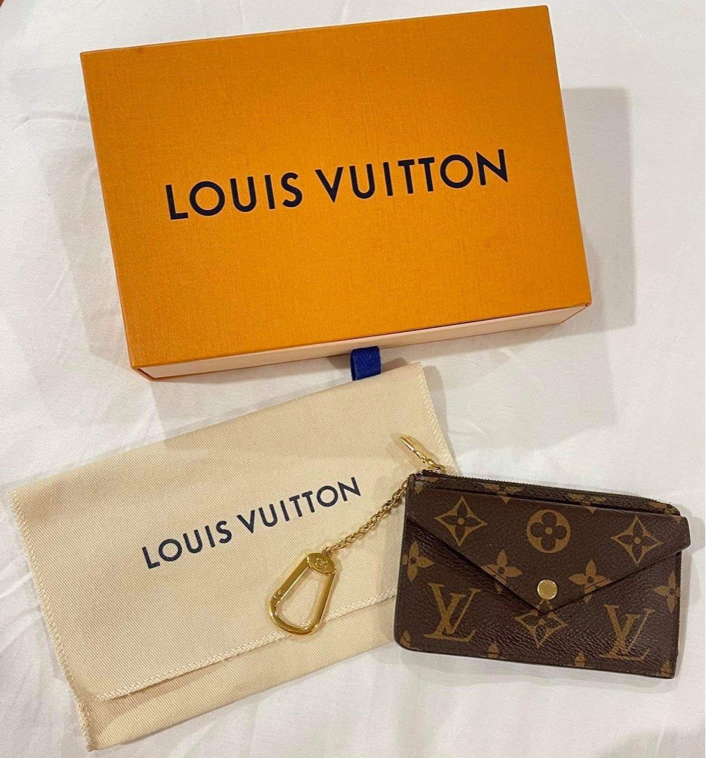 LOUIS VUITTON CARD HOLDER RECTO VERSO, Luxury, Bags & Wallets on Carousell