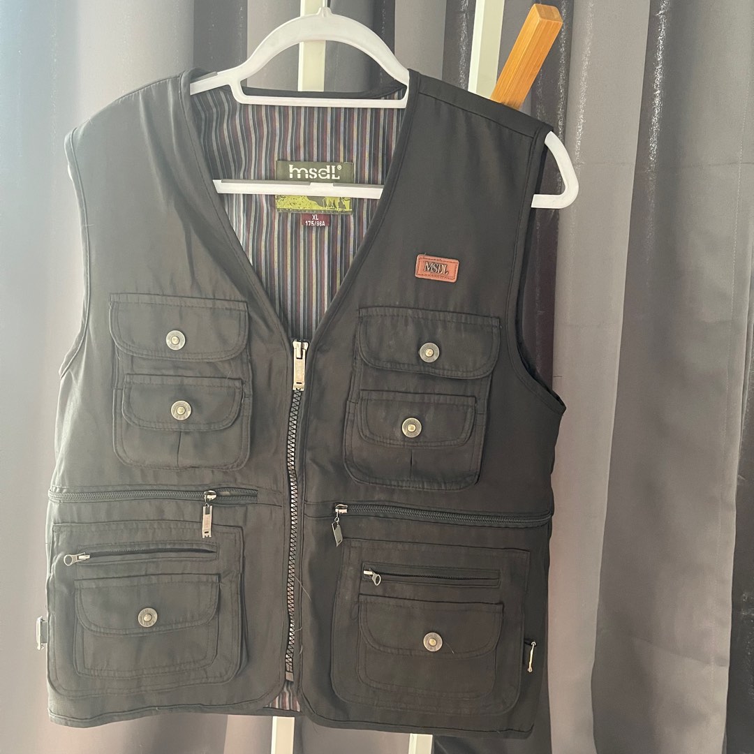 MSDL Black Vest, Men's Fashion, Coats, Jackets and Outerwear on Carousell