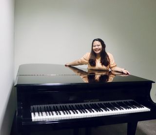 Music Lesson: Classical Piano/Classical Singing/ Musical Theatre Singing/ Music Theory