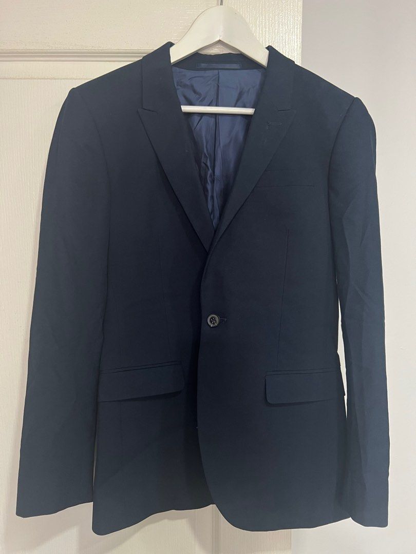 Topman Navy blazer Men s Fashion Coats Jackets and Outerwear on Carousell