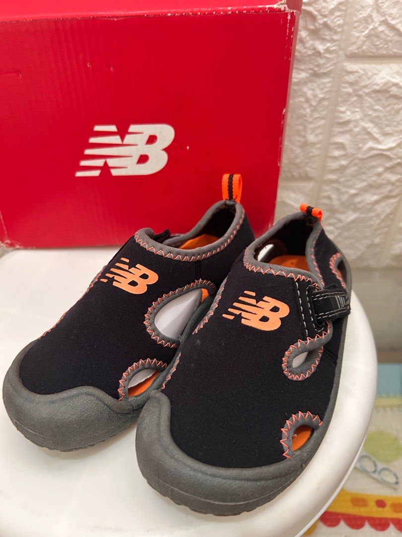 New balance best sale cruiser sandal