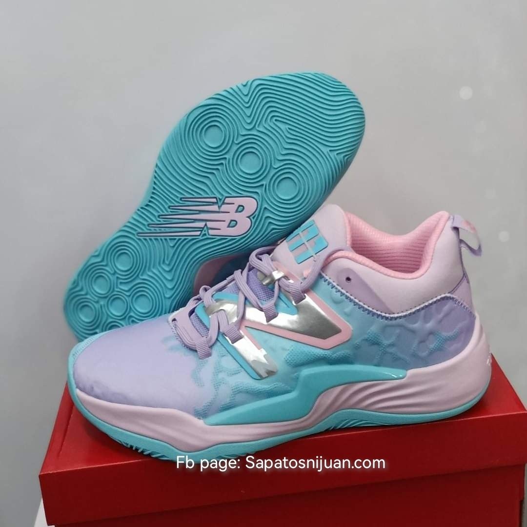 New balance sales 15 pink green