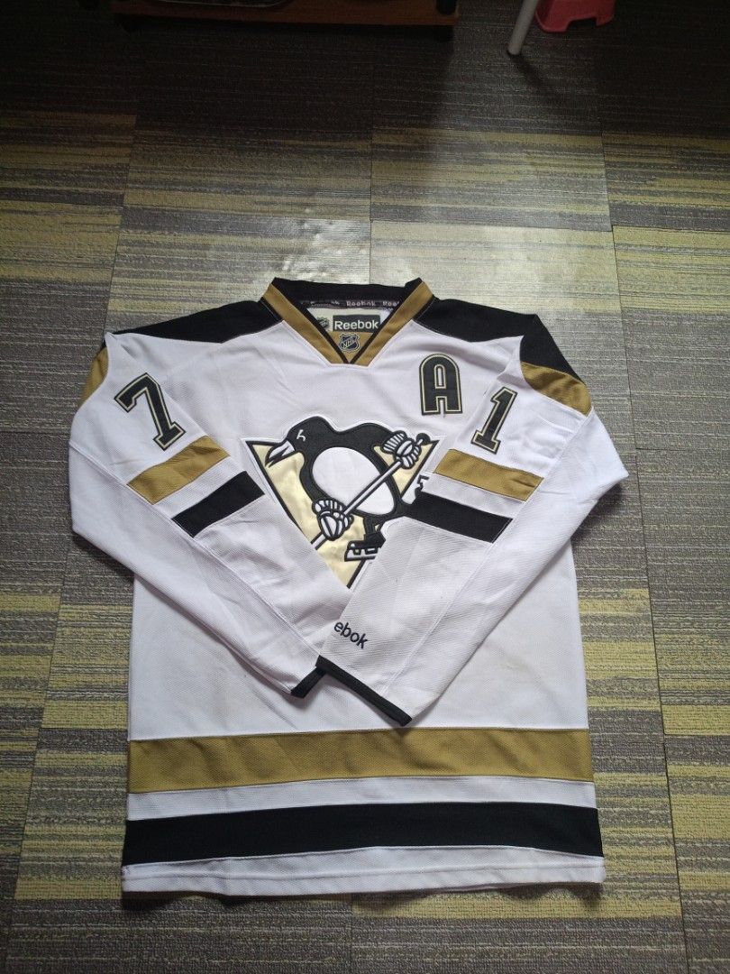 Blank penguins jersey deals