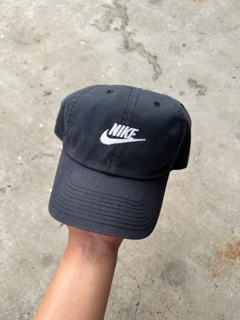 Nike Adjustable Cap court drifit heritage Men s Fashion Watches