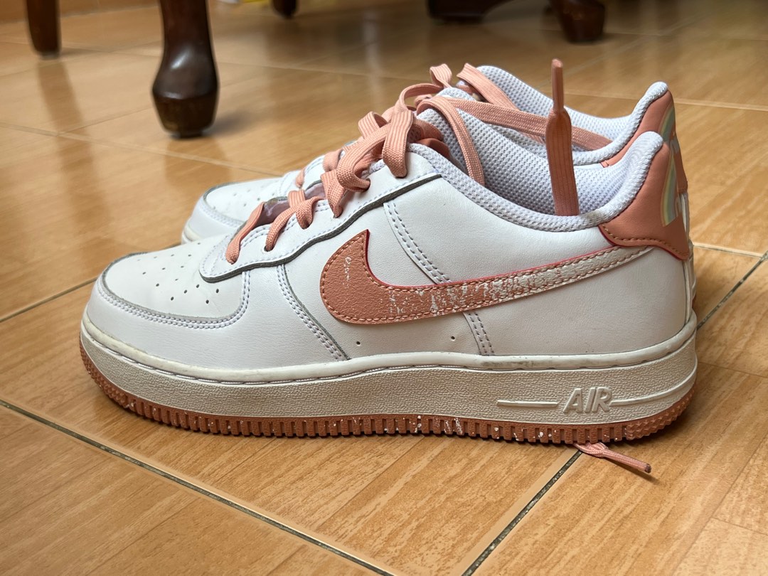 Af1 with shop pink swoosh