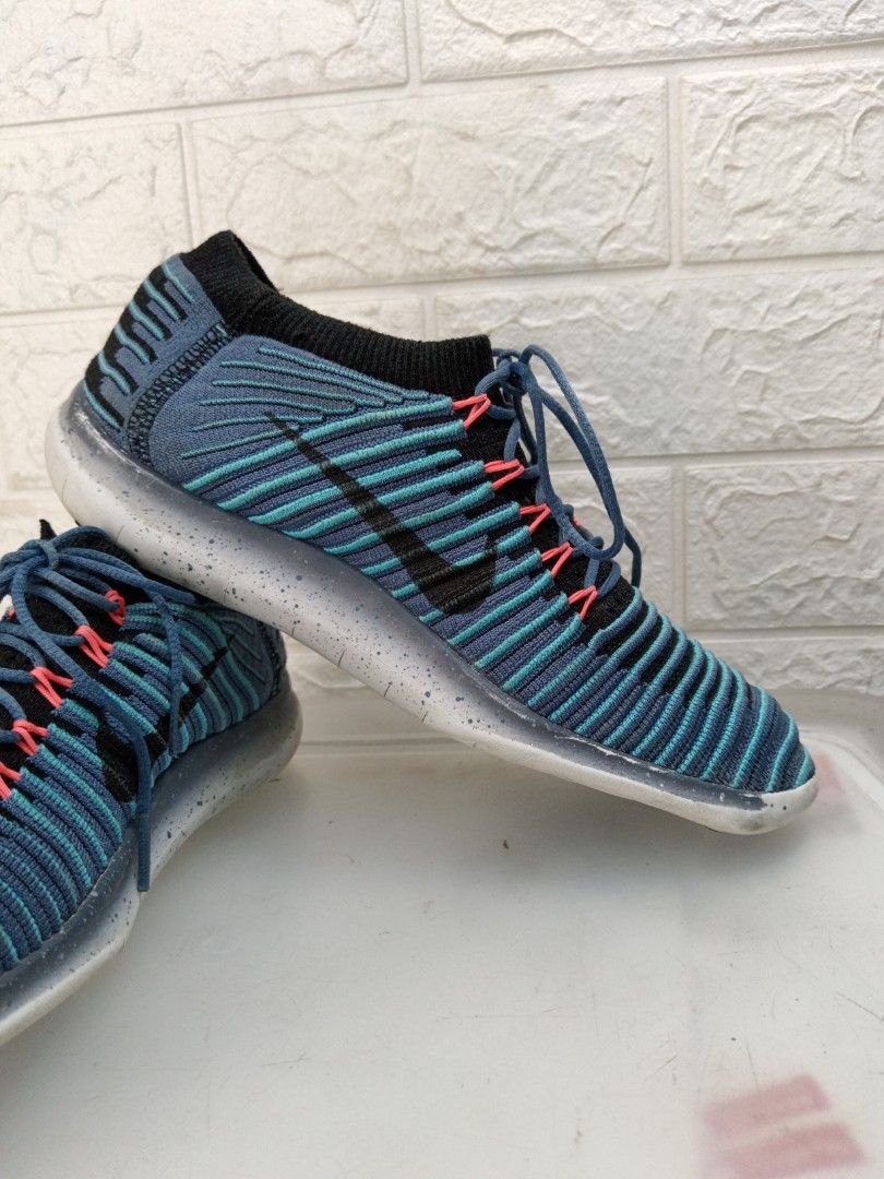 Nike Free Run Motion Flyknit Sports Equipment Other Sports