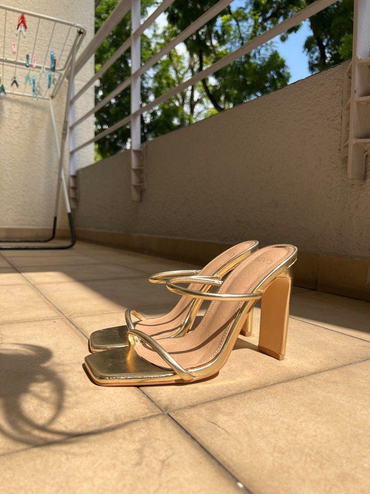 Gold strappy cheap heels cheap