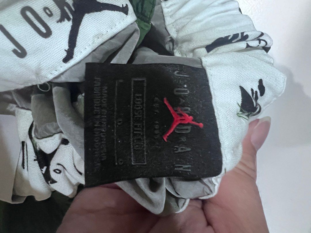White jordan hotsell track pants