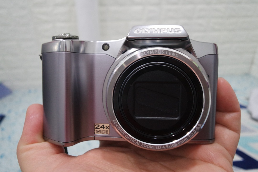 olympus sz14, Photography, Cameras on Carousell