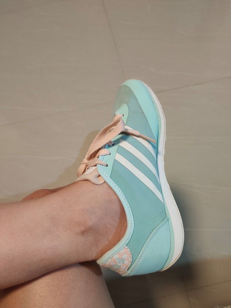 Adidas neo women's groove on sale tm w runner sneaker