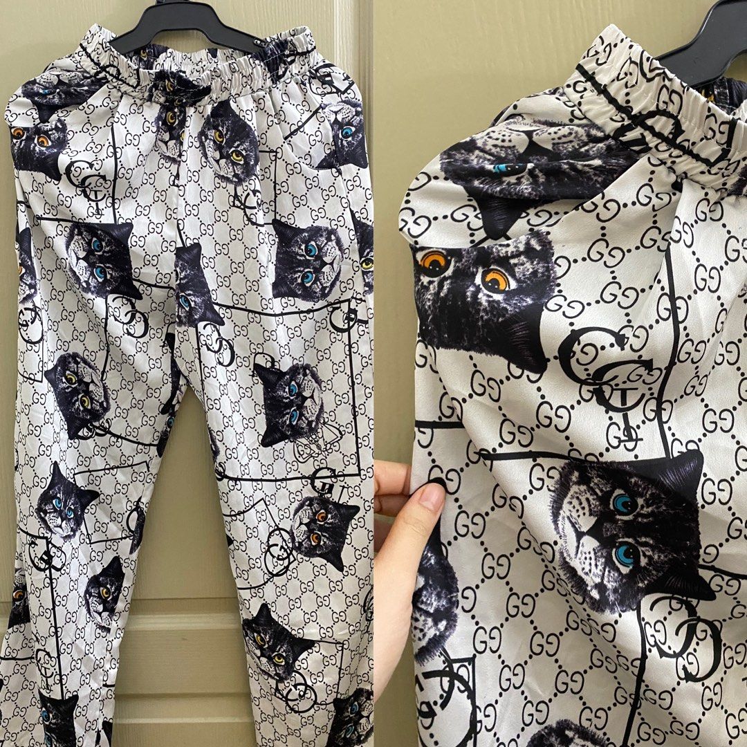 Gucci pajama pants fuzzy white online