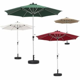 Patio umbrella with stand en base