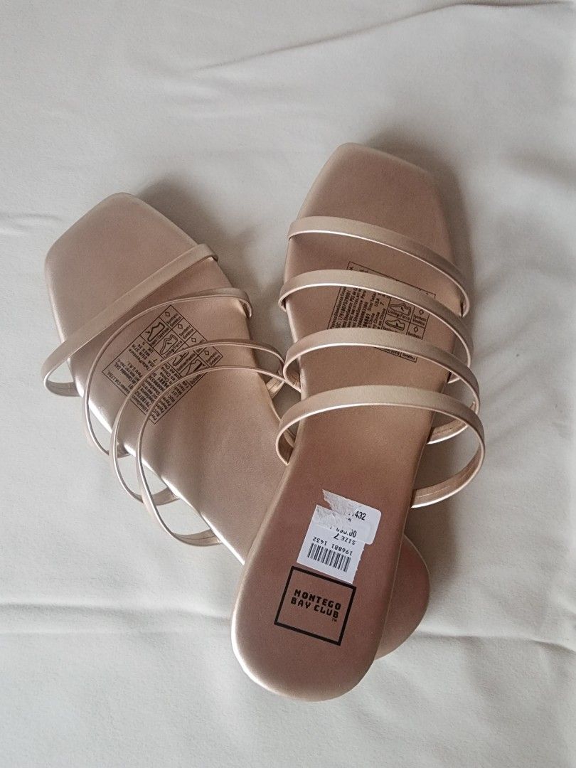 Gold sandals best sale payless