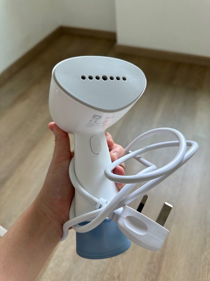 PHILIPS Handheld Garment Steamer 1000 Series STH1000/16, Portable