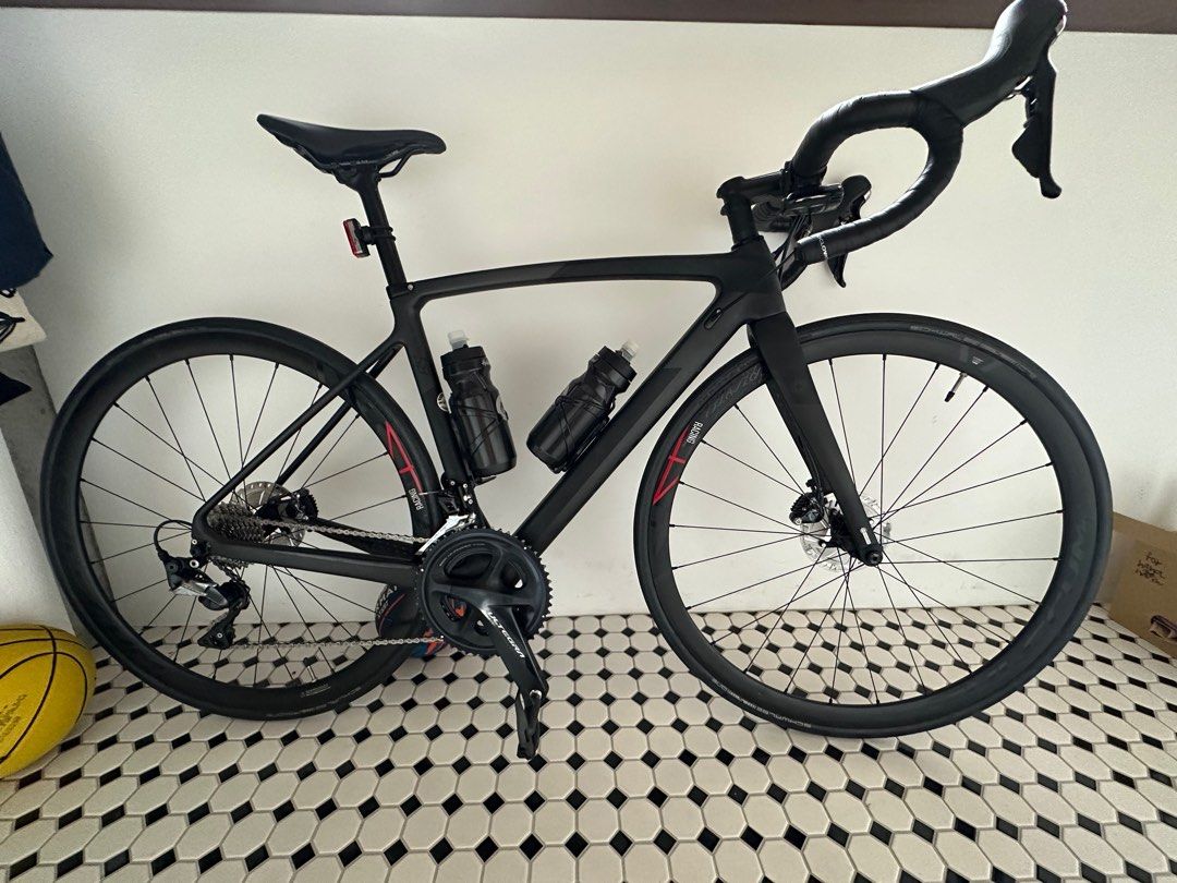 Strattos s8 disc 2025 brakes