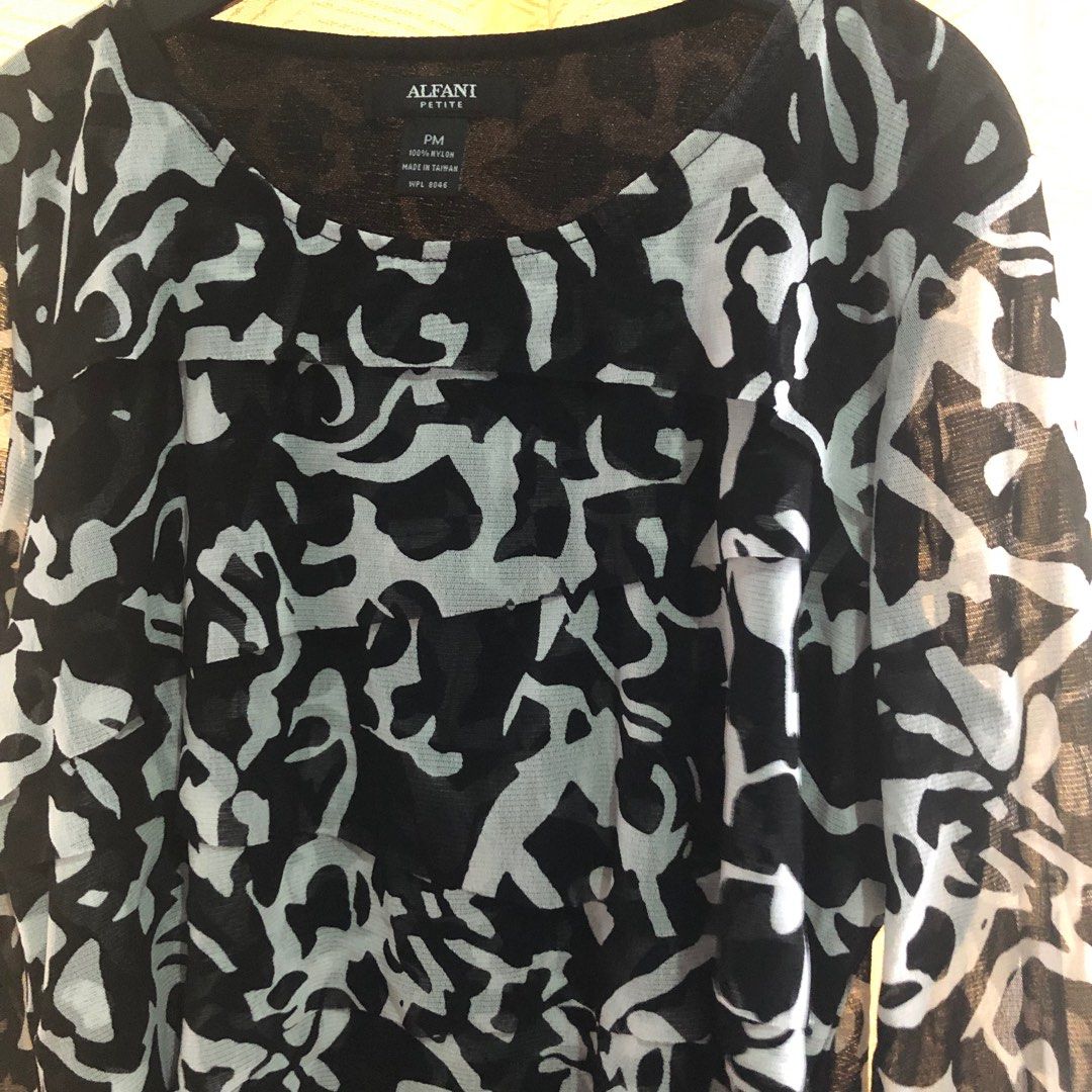 Alfani black and white top 2025
