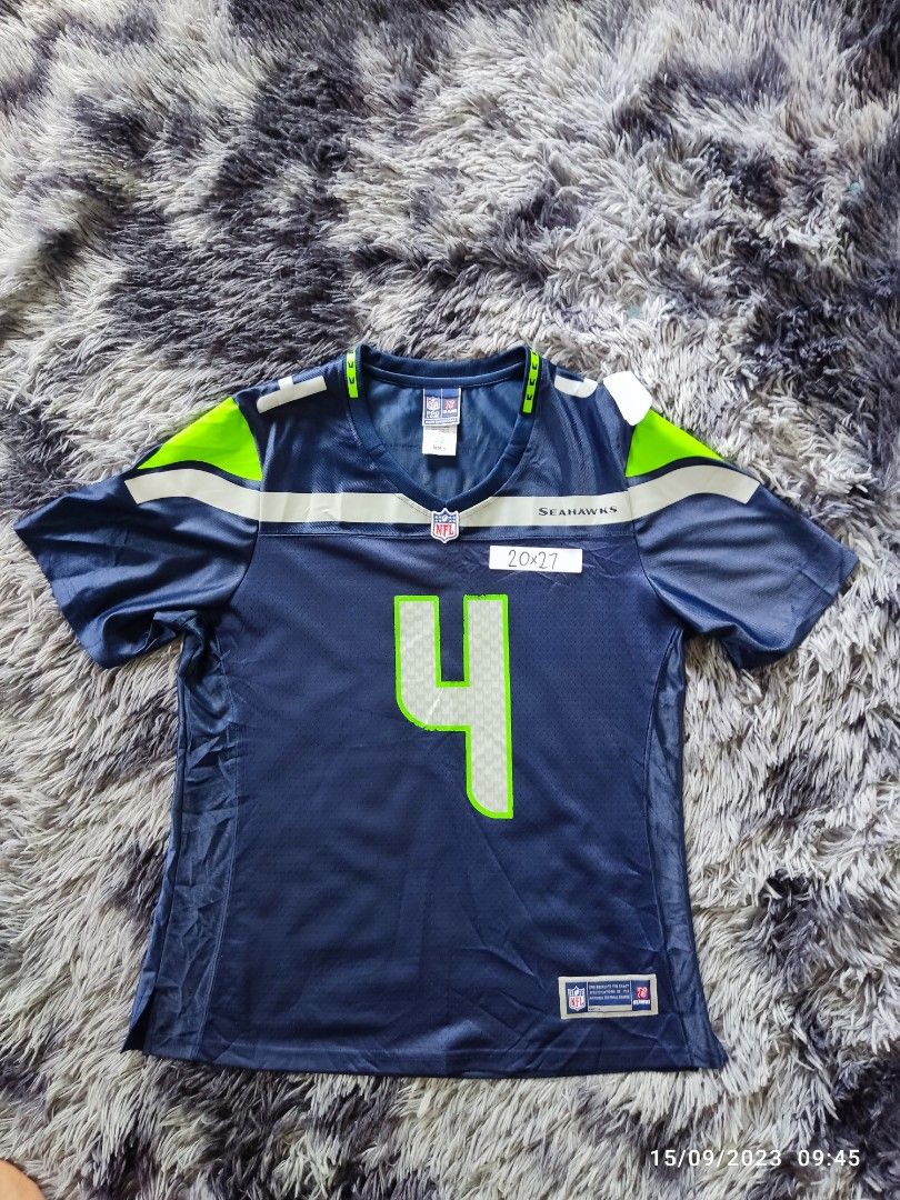 Pro line NFL Seahawks Jersey Hauschka #8, Men's Fashion, Tops & Sets,  Tshirts & Polo Shirts on Carousell