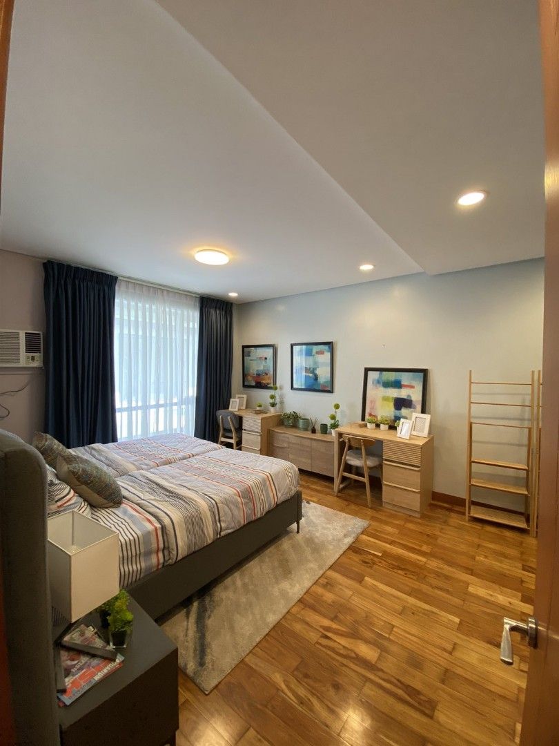 RFO High End Smart Home Four Storey Townhouse in UBelt Recto Manila