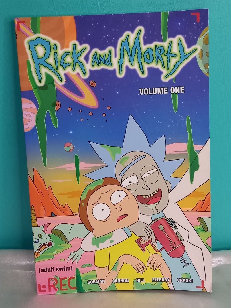 Rick and Morty Compendium Vol. 1 (1) (Rick and Morty: Compendium, 1-3)