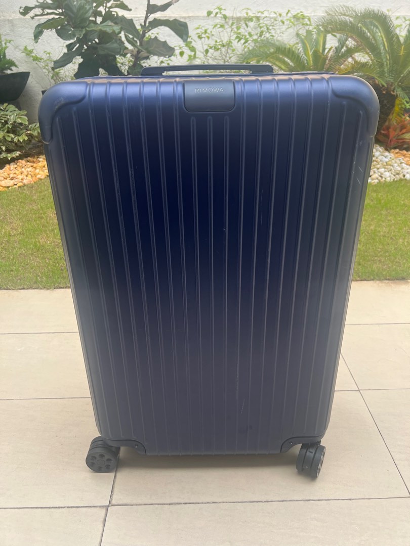 Rimowa Essential Check-In Large Matte Navy Blue, Hobbies & Toys, Travel ...