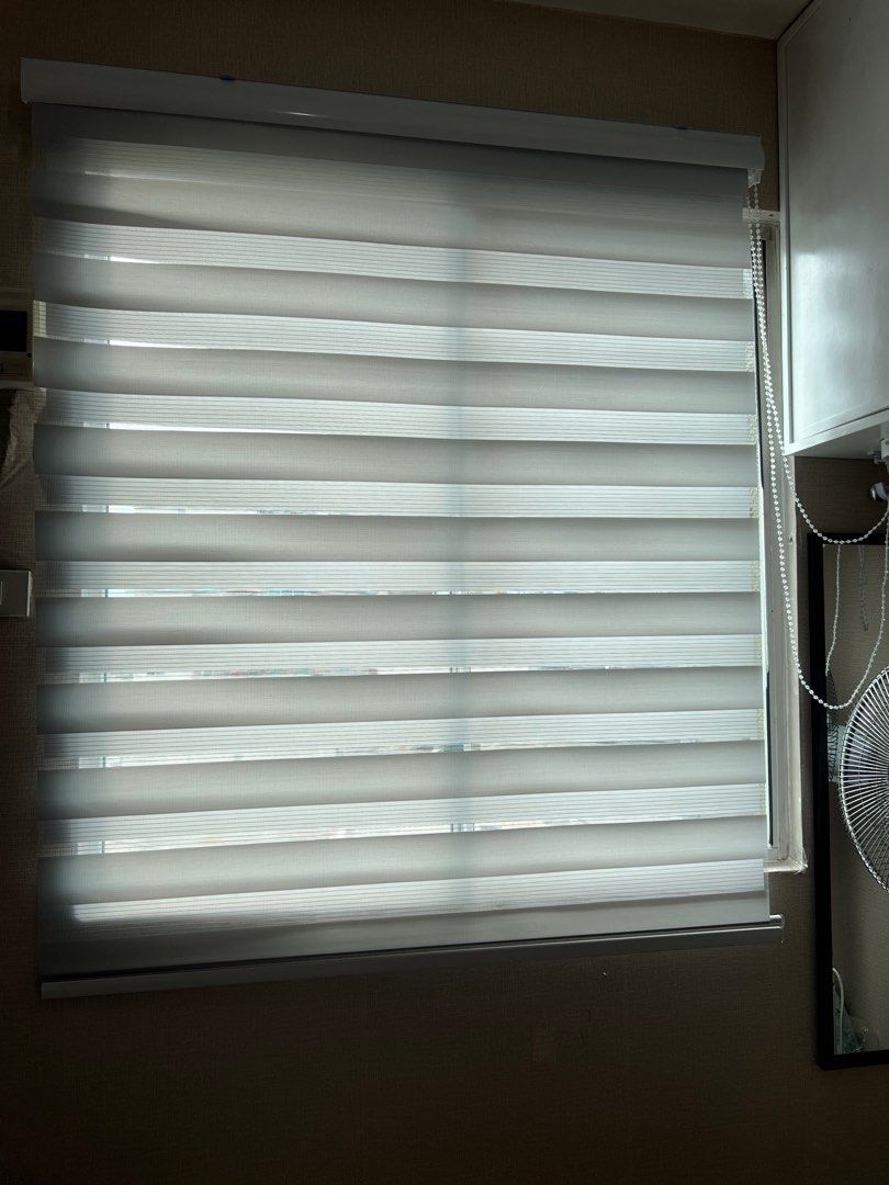 Roller Blinds Brand New GRAY (Category: Curtains & Blinds) located in Quezon City. Submitted by rmave (Listing ID 1254930305, Image 2). Description: Brand New Roller Blinds With 📦 Gray 120cm x -80cm Tried to attach but wrong in size Bought for 800 selling for 500 LAST PRICE: 500 Fixed na Location: Condo in Quezon City.
