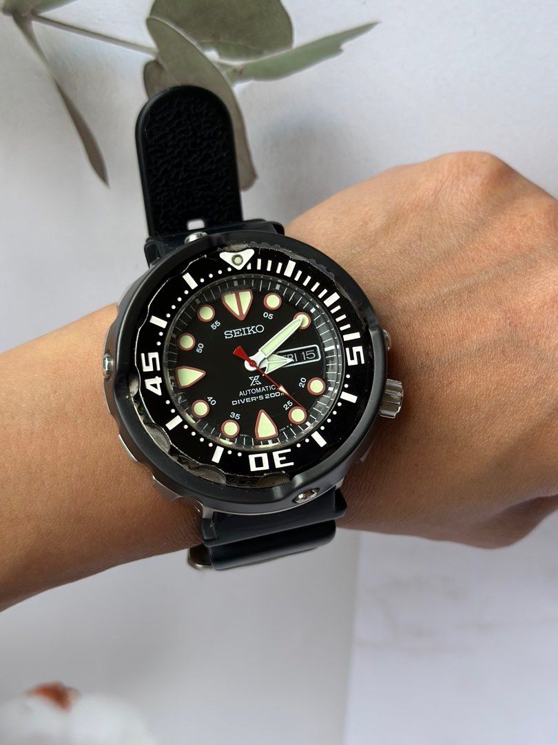Seiko x sales automatic divers 200m