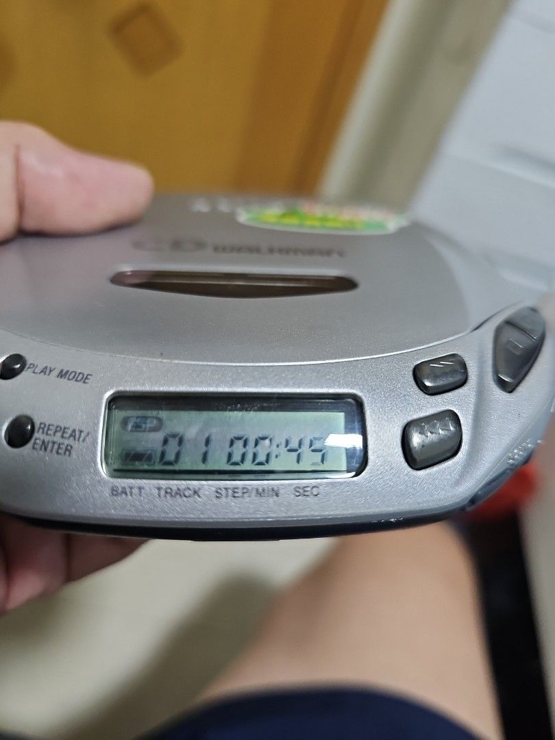 Sony D-E404 第一代ESP CD Walkman 全正常, 音響器材, 音樂播放裝置MP3