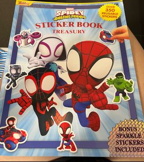Marvel Sticker Book Treasury ~ Activities, Posters, Over 500 Reusable  Stickers